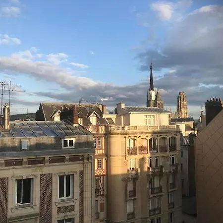 Jeanne D'arc Апартаменты